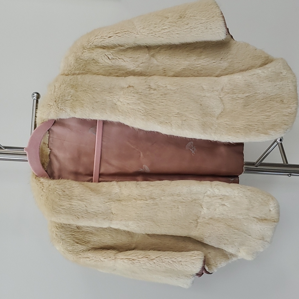 Blonde Vintage Mink Shawl